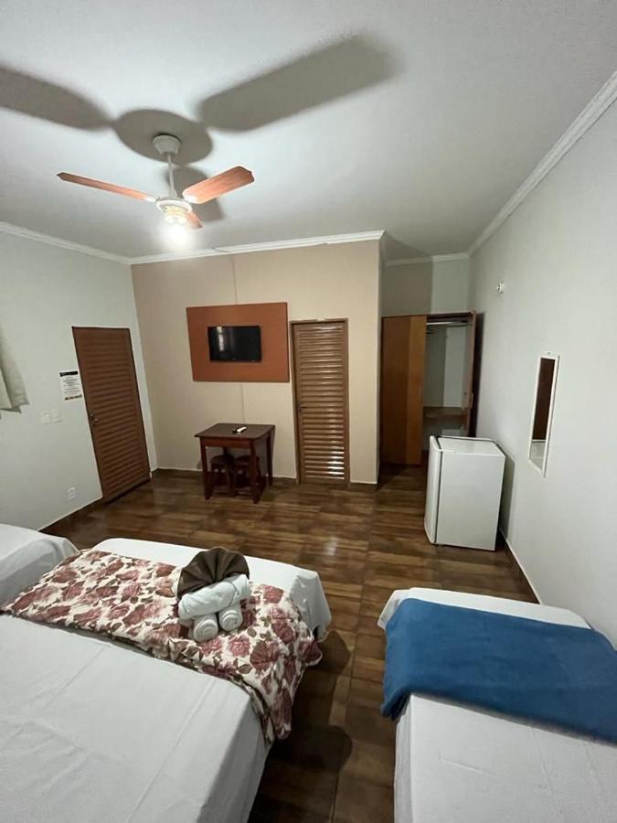 Hotel Portela II - Av Principal E A 500M Do Thermas Dos Laranjais Olímpia Exteriör bild